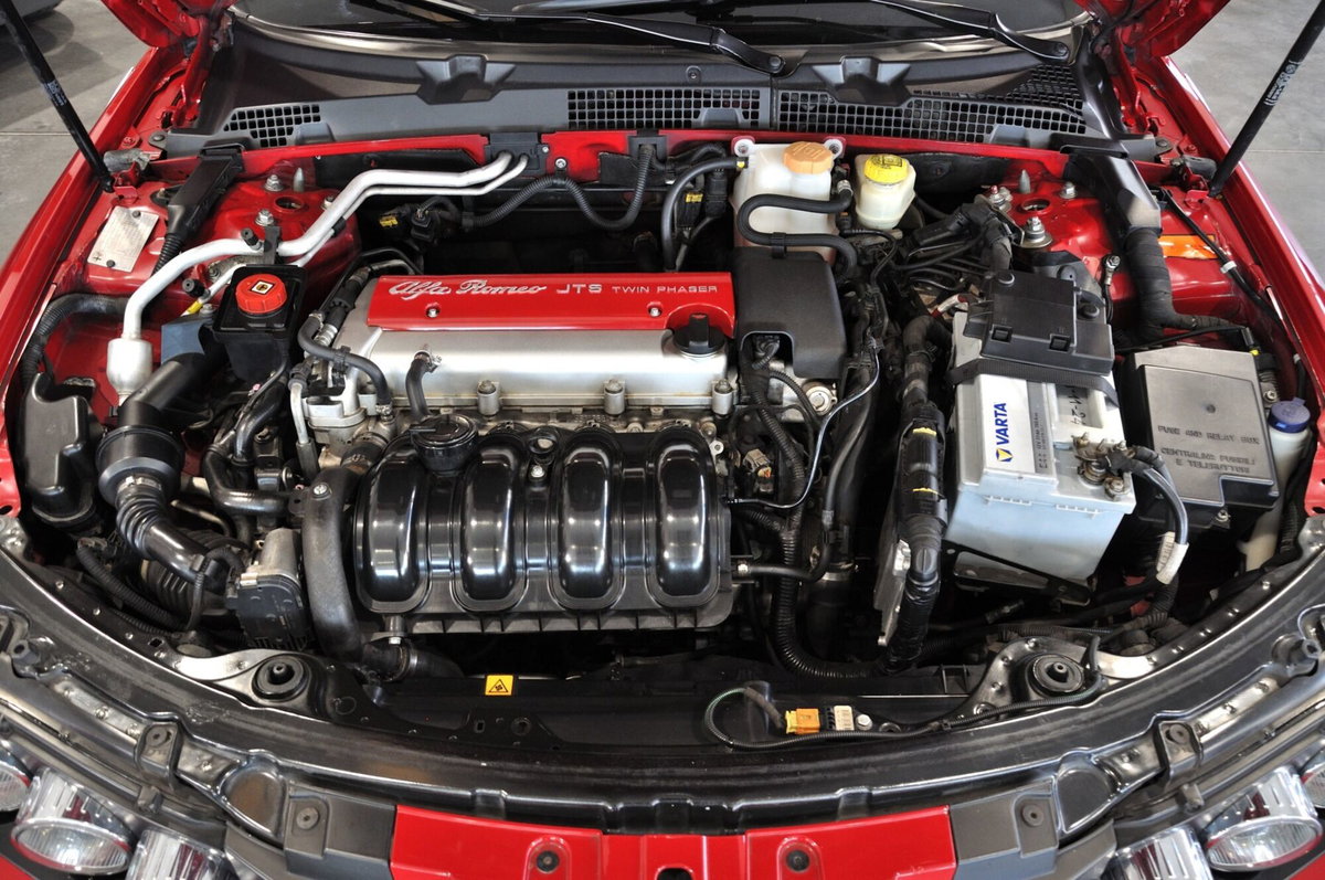 Alfa Romeo Brera 2.2 JTS Sky Window (17)