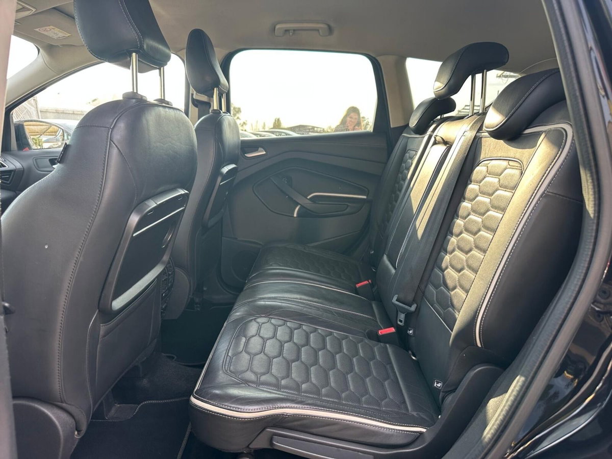 Ford Kuga 2.0 TDCI 150 CV S&S 2WD Vignale (12)