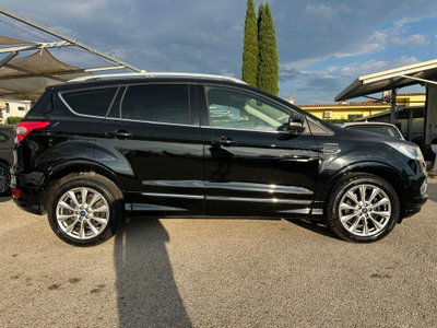 Ford Kuga 2.0 TDCI 150 CV S&S 2WD Vignale (2)