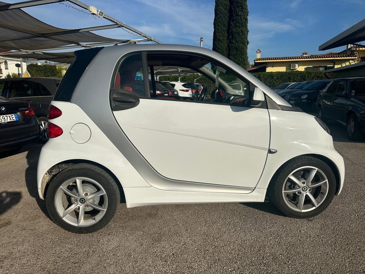 smart Fortwo 1000 72 kW coupé BRABUS (2)