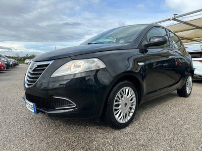 Lancia Ypsilon 1.2 69 CV 5 porte GPL Ecochic Gold (8)