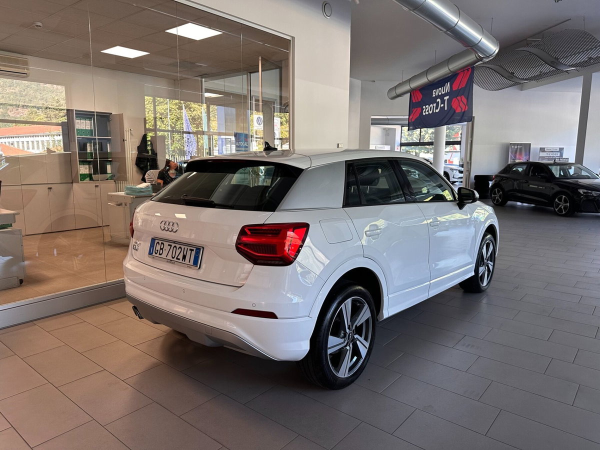 Audi Q2 Q2 30 TDI Business (3)