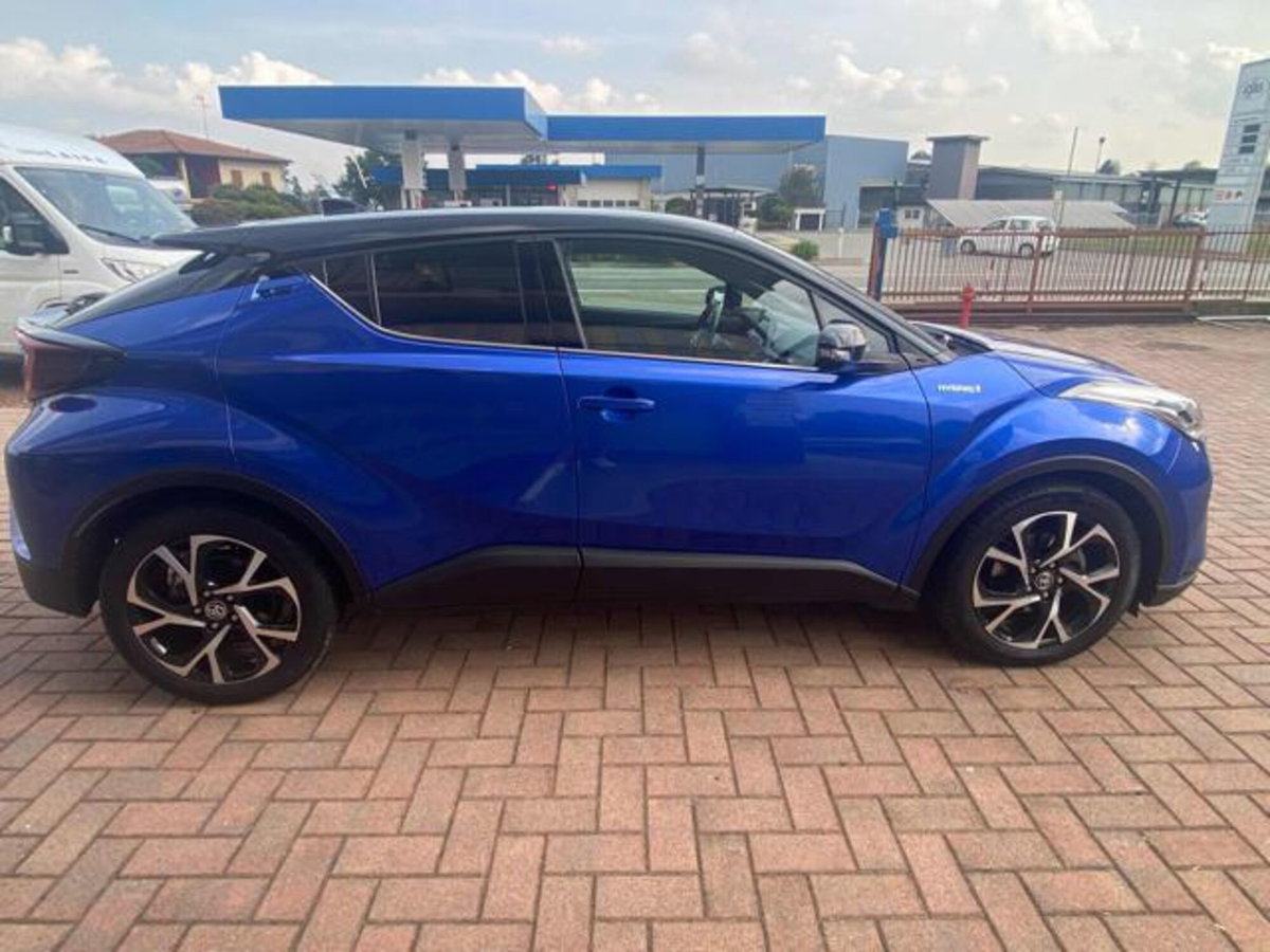 Toyota Toyota C-HR 2.0 Hybrid E-CVT Trend (7)