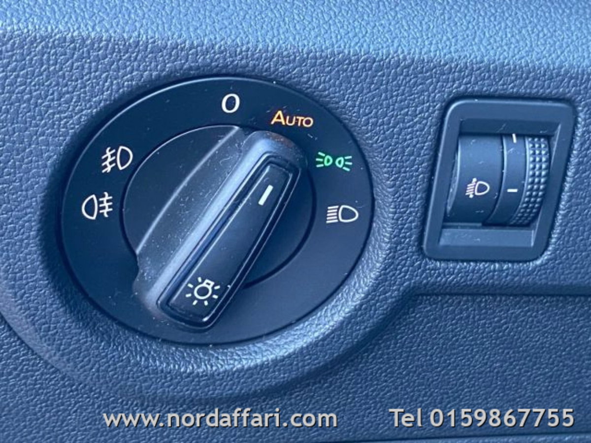 Volkswagen T-Cross 1.0 TSI 110 CV DSG Sport (10)