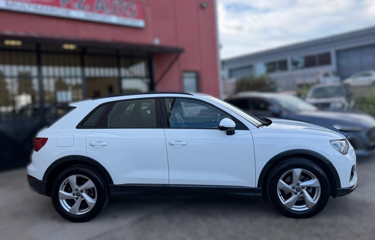 Audi Q3 Sportback 35 TDI quattro S tronic S line edition (2)