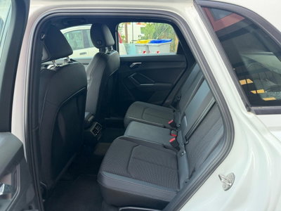 Audi Q3 Sportback 35 TDI quattro S tronic S line edition (7)