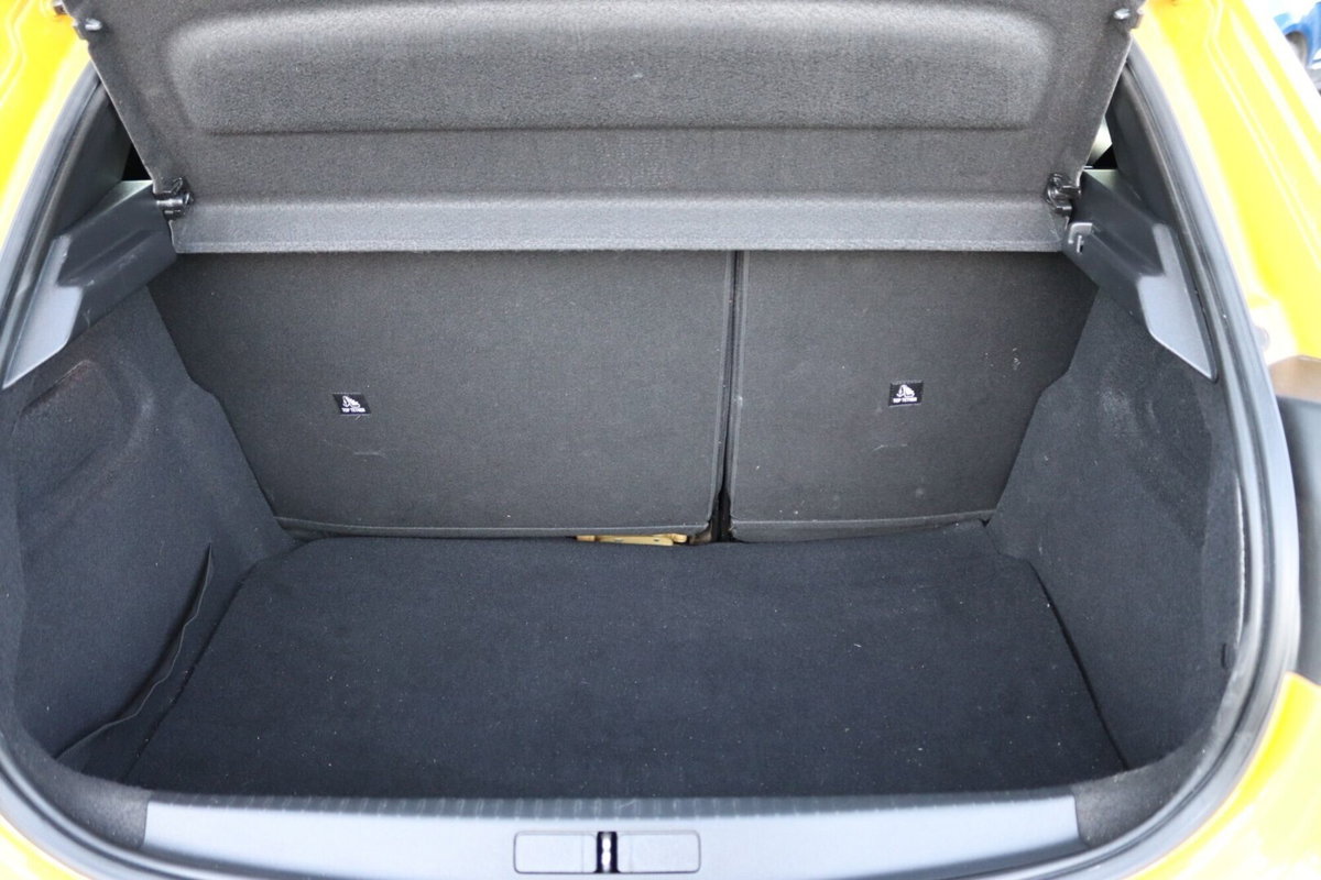 Peugeot 208 BlueHDi 100 Stop&Start 5 porte Allure (16)