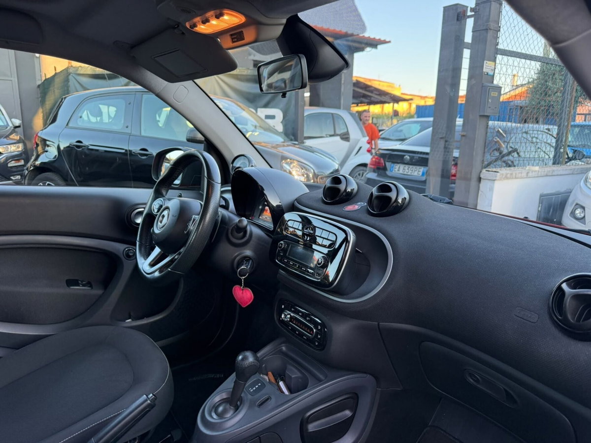 smart Fortwo 70 1.0 twinamic Superpassion (6)