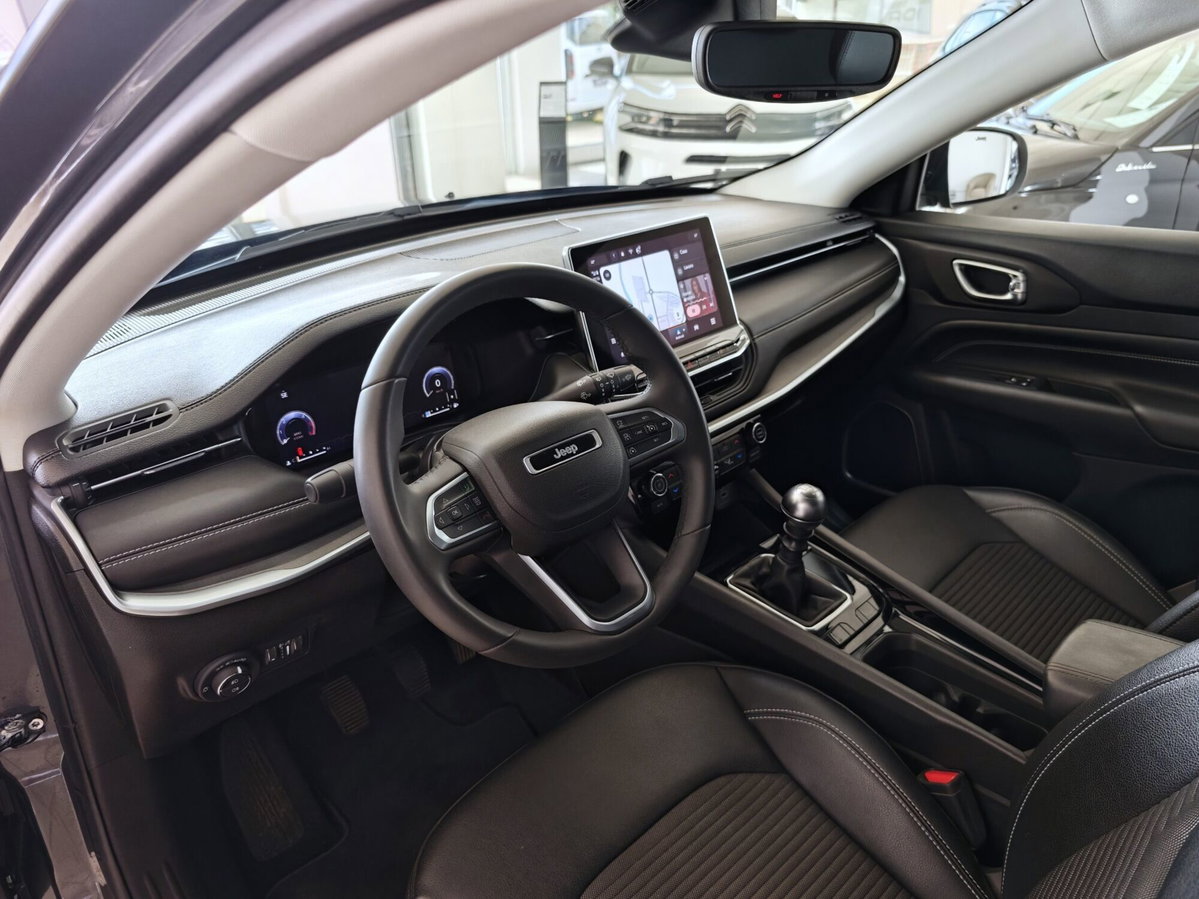 Jeep Compass 1.6 Multijet II 2WD Limited (12)
