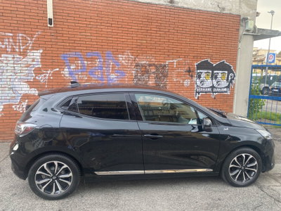 Renault Clio TCe 90 CV 5 porte Techno (7)