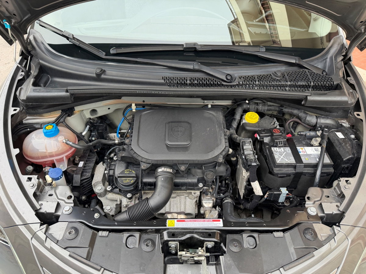 Lancia Ypsilon 1.0 FireFly 5 porte S&S Hybrid Silver Plus (15)