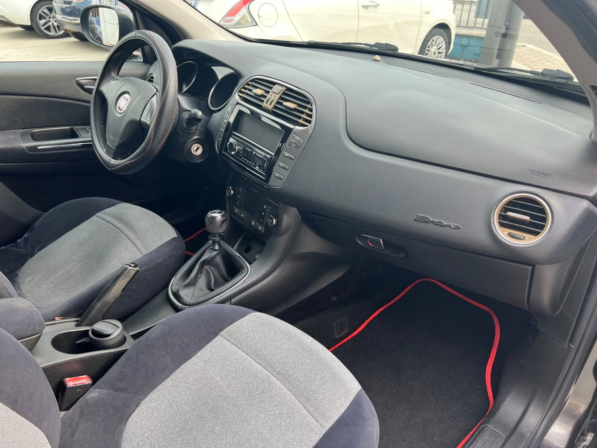 Fiat Bravo 1.9 MJT 120 CV Dynamic (12)