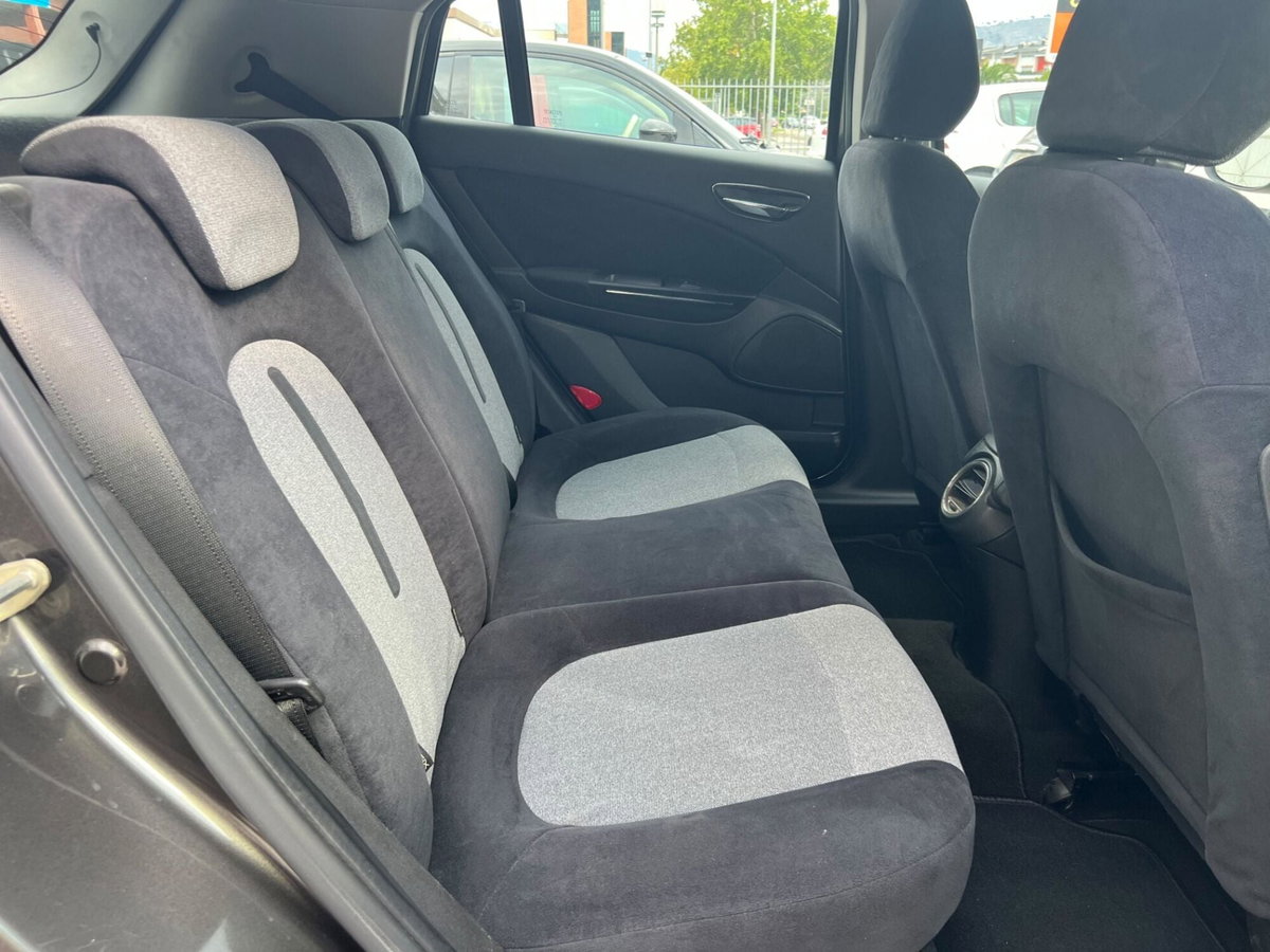 Fiat Bravo 1.9 MJT 120 CV Dynamic (14)