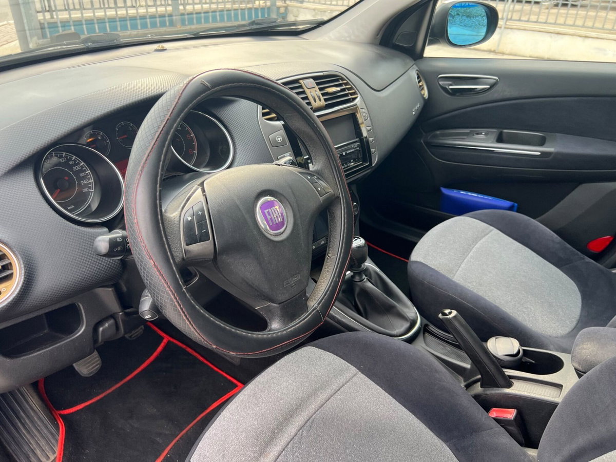 Fiat Bravo 1.9 MJT 120 CV Dynamic (9)