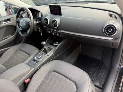 Audi A3 2.0 TDI Ambiente (12)