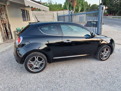 Alfa Romeo MiTo 1.3 JTDm 85 CV S&S Impression (9)