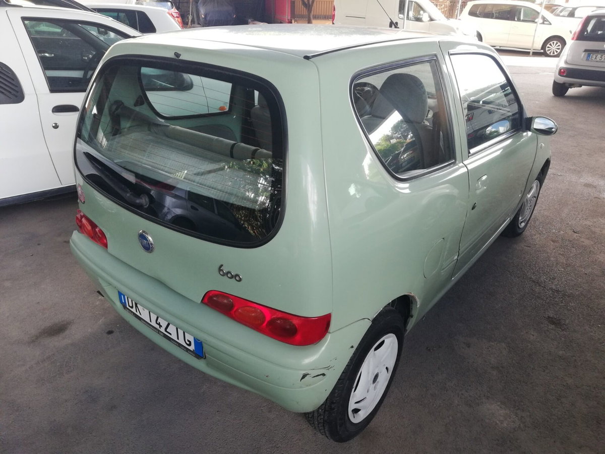 Fiat 600 1.1 50th Anniversary (6)