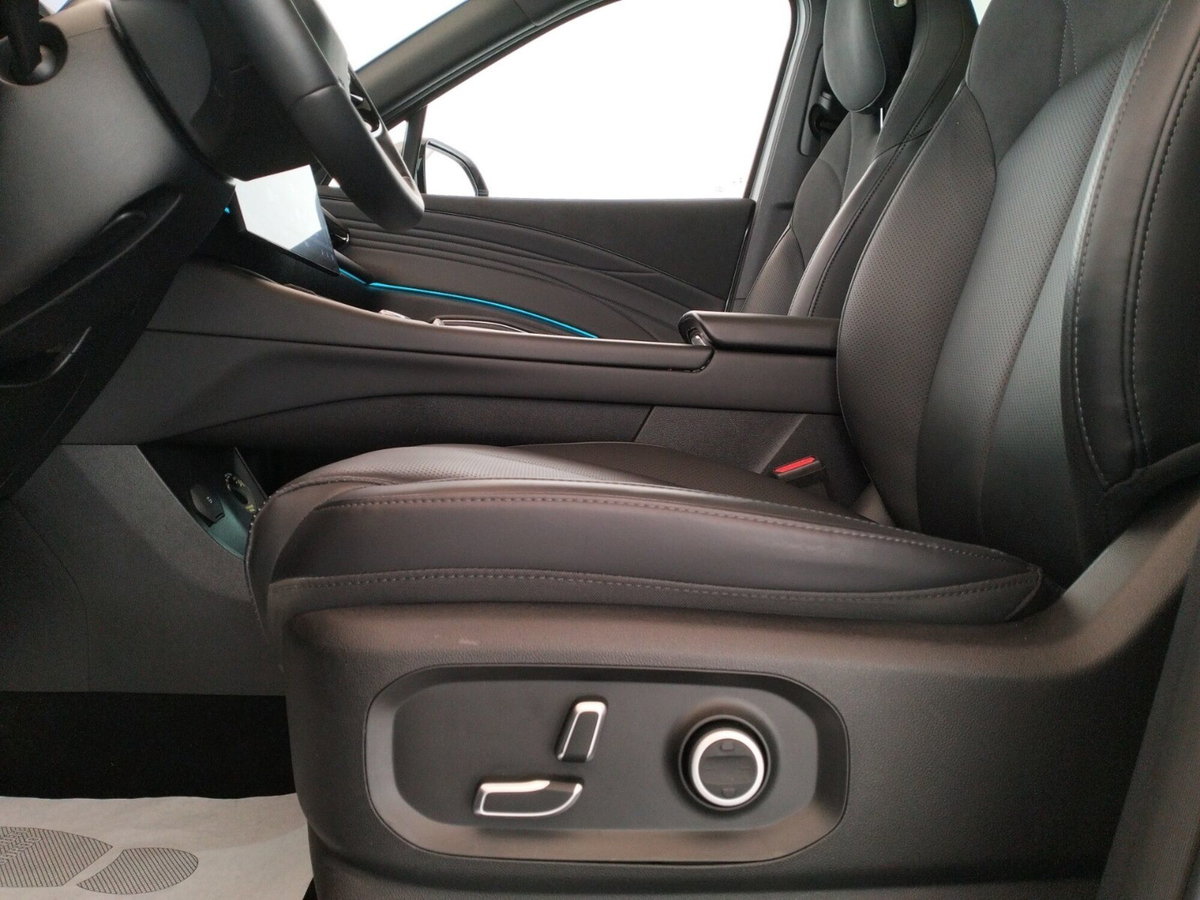 Omoda Omoda 5 SHS-H 1.5 tgdi hev Premium dht (13)