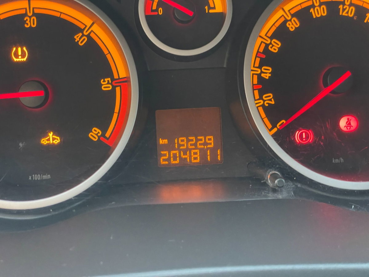 Opel Corsa 1.3 CDTI 75CV F.AP. 5 porte Edition (16)