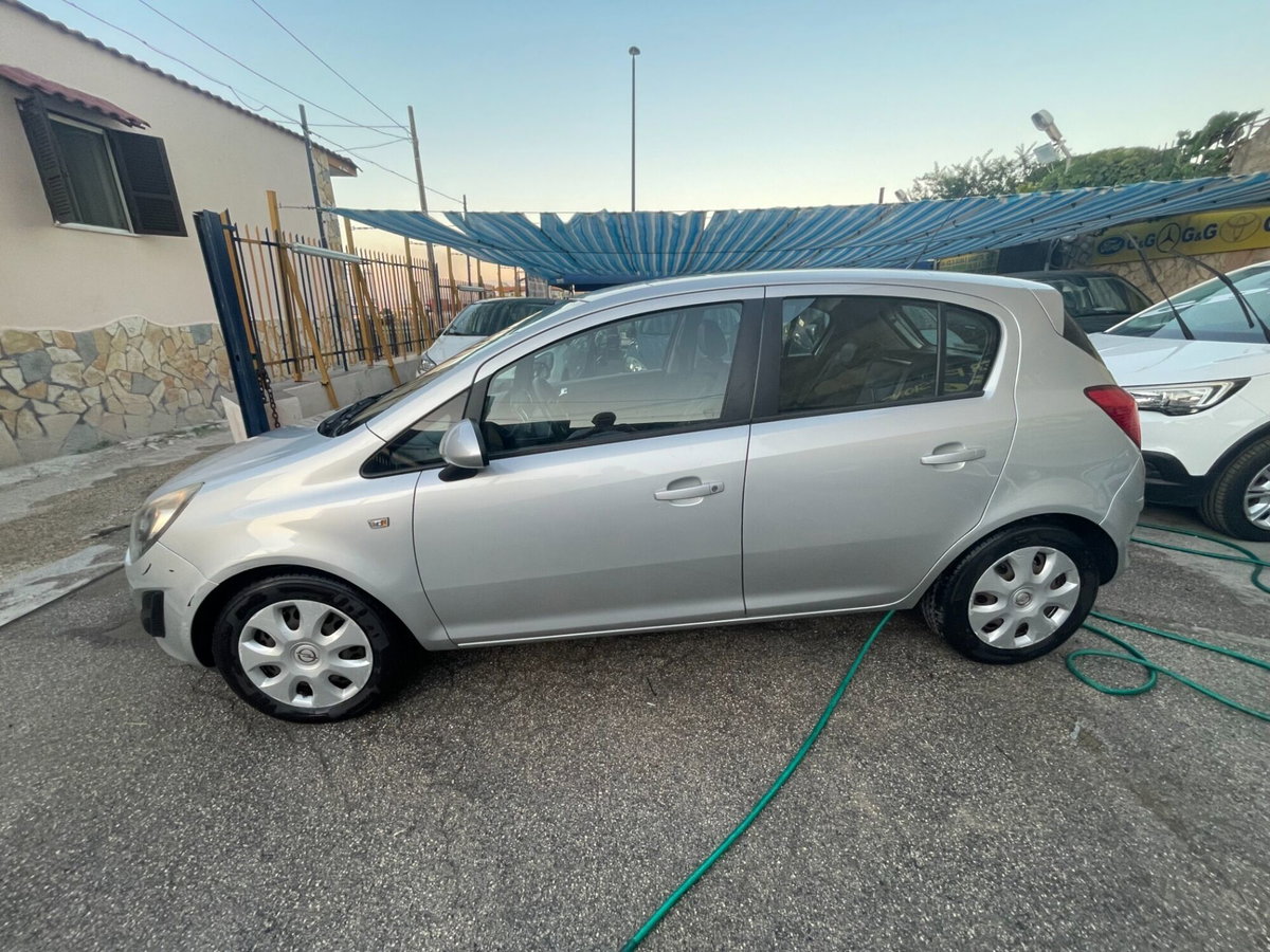 Opel Corsa 1.3 CDTI 75CV F.AP. 5 porte Edition (3)