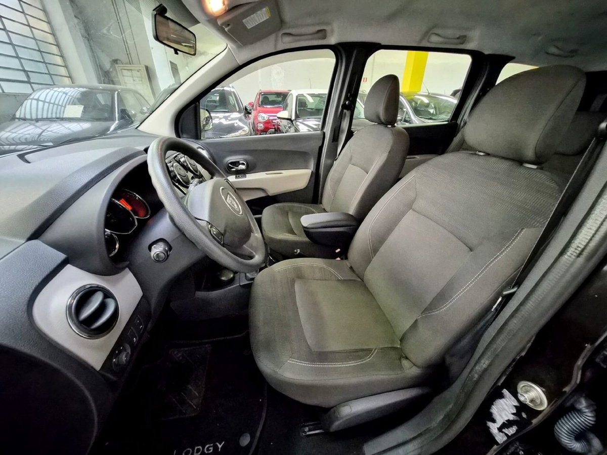 Dacia Lodgy 1.6 8V 85CV 7 posti Lauréate (12)