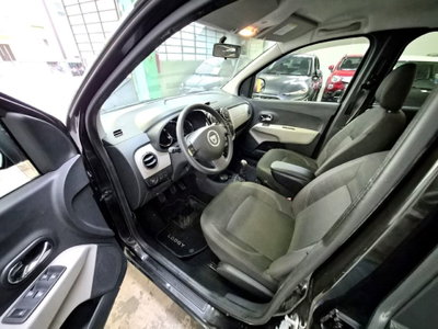 Dacia Lodgy 1.6 8V 85CV 7 posti Lauréate (13)