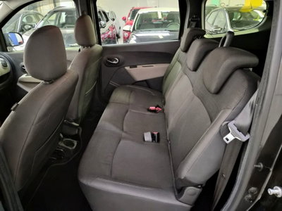 Dacia Lodgy 1.6 8V 85CV 7 posti Lauréate (20)