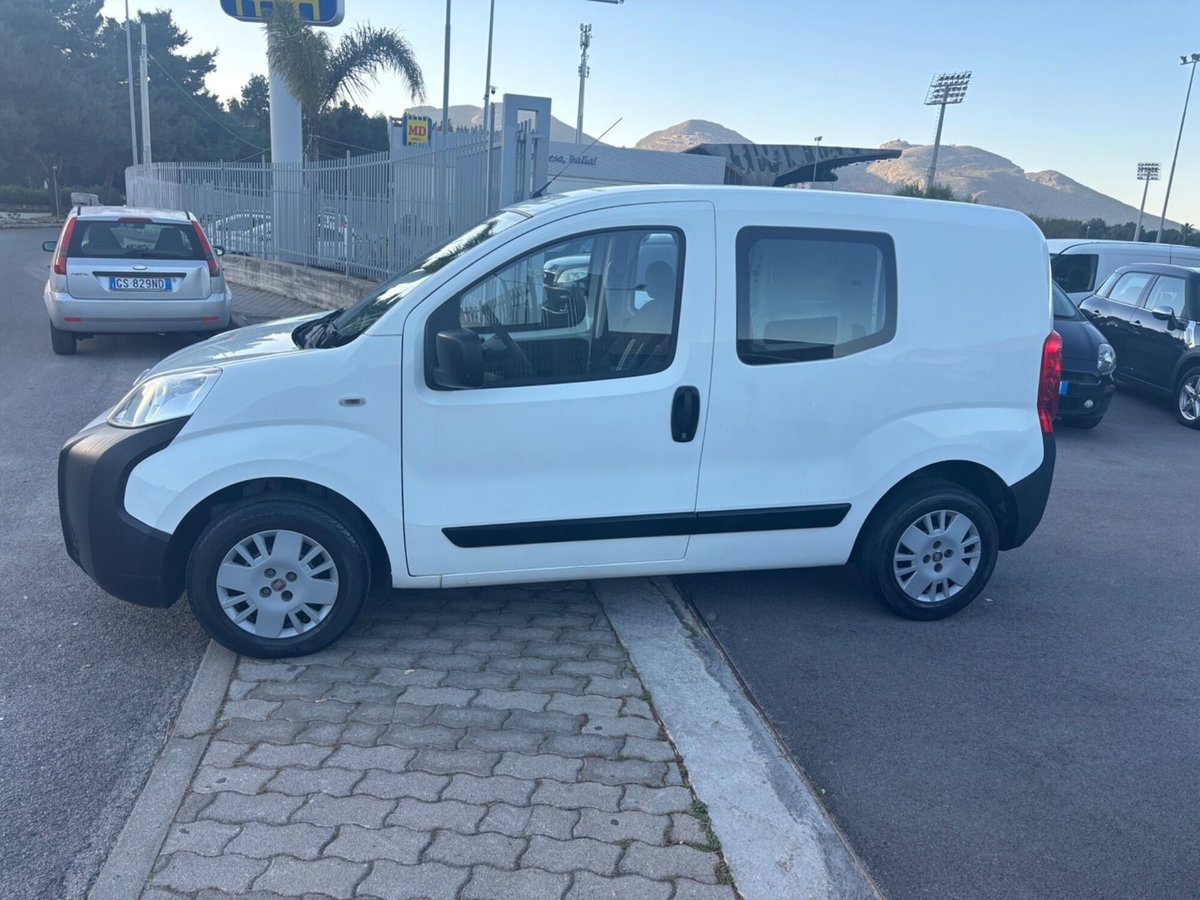 Fiat Fiorino 1.3 MJT 75CV Combi Semi Adventure (2)