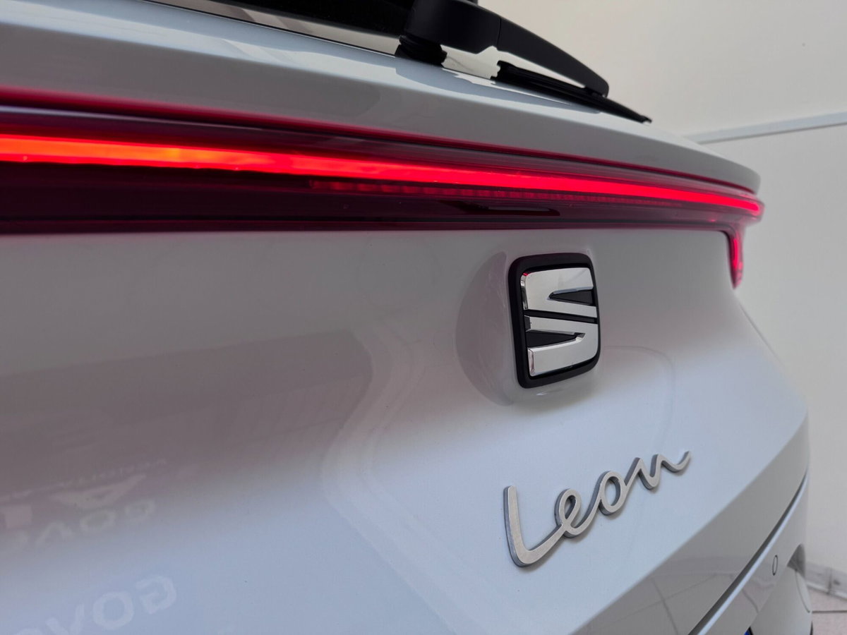SEAT Leon ST Sportstourer 1.5 TGI DSG Business (2)
