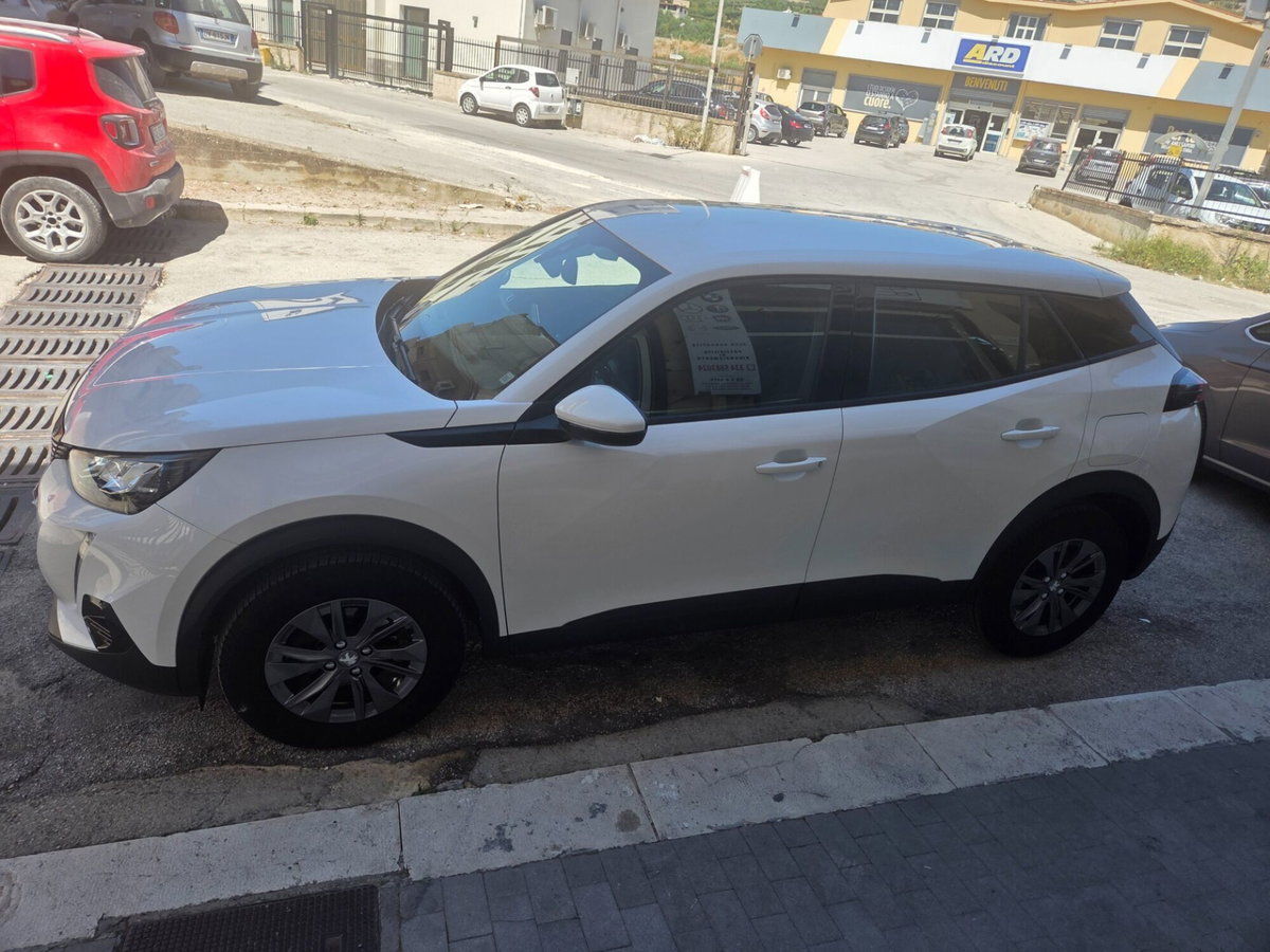 Peugeot 2008 100 S&S Allure (8)