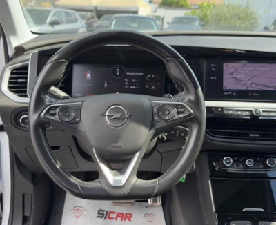 Opel Grandland 1.5 diesel Ecotec aut. GS Line (12)