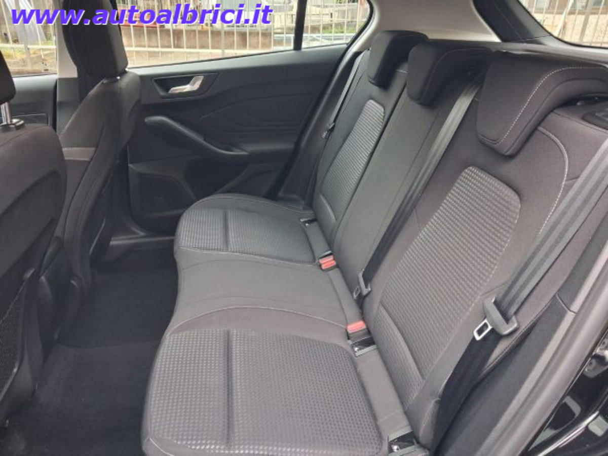 Ford Focus 1.0 EcoBoost Hybrid 125 CV Powershift 5p. Business (18)