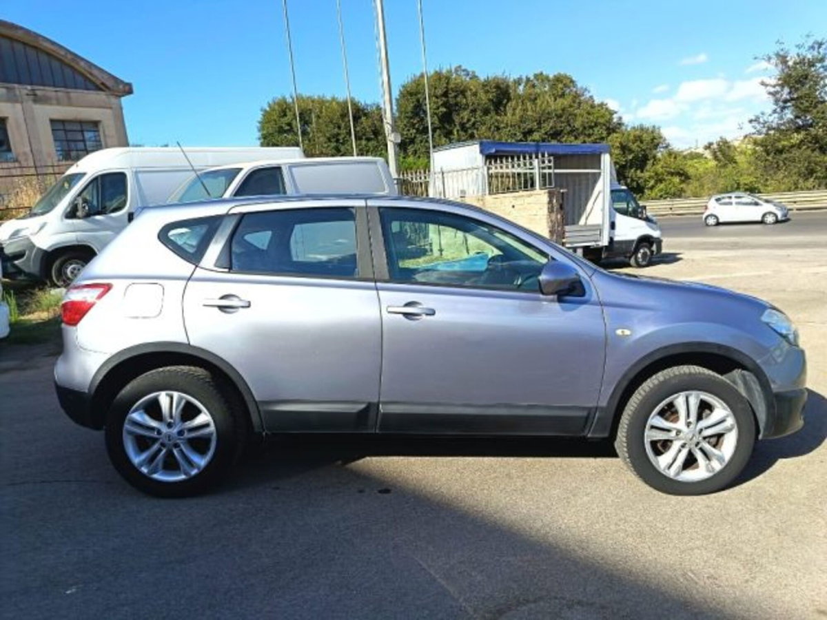 Nissan Qashqai 1.5 dCi DPF Tekna (5)