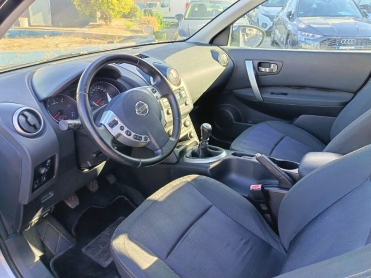 Nissan Qashqai 1.5 dCi DPF Tekna (9)