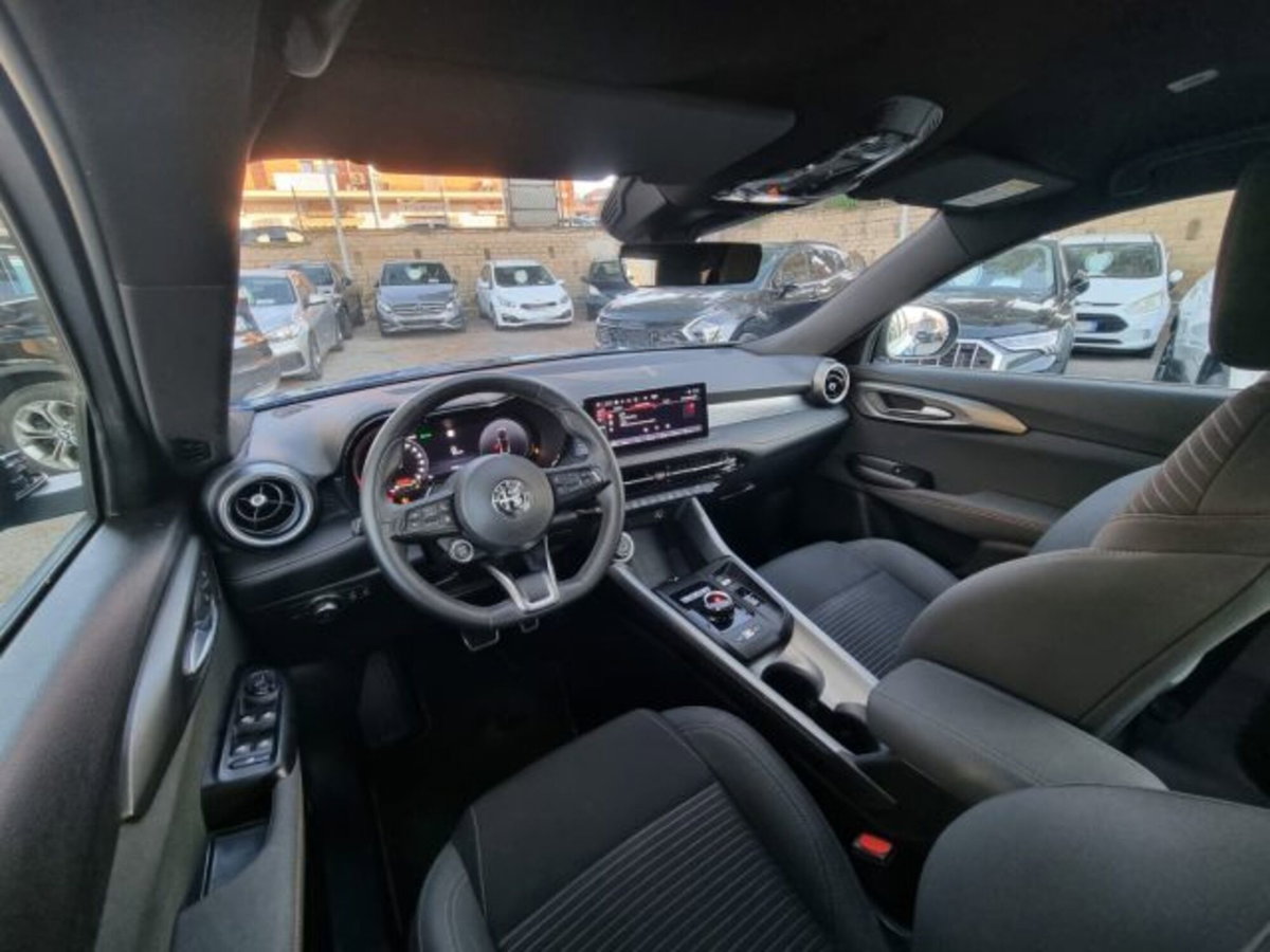 Alfa Romeo Tonale 1.6 Sprint 130cv tct6 (10)