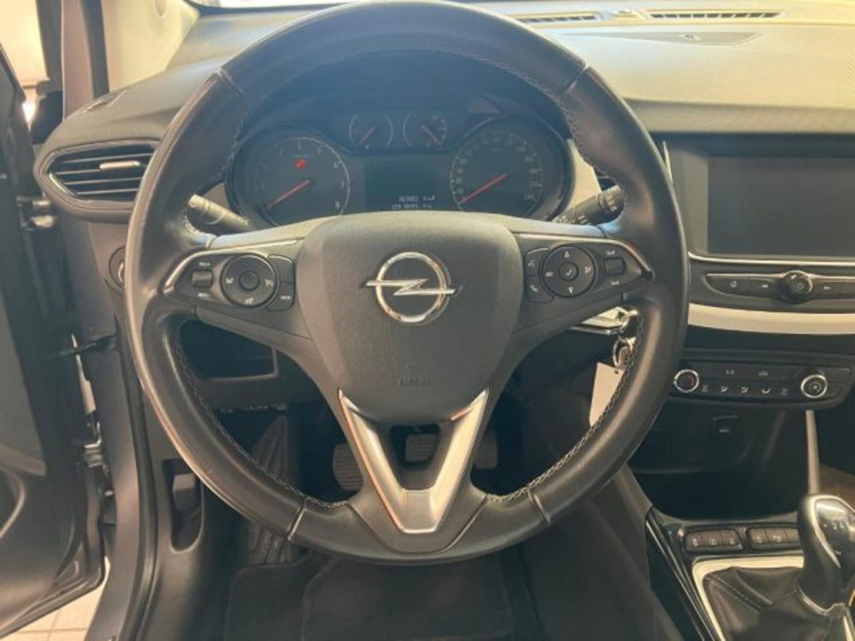 Opel Crossland X 1.2 12V Innovation (11)