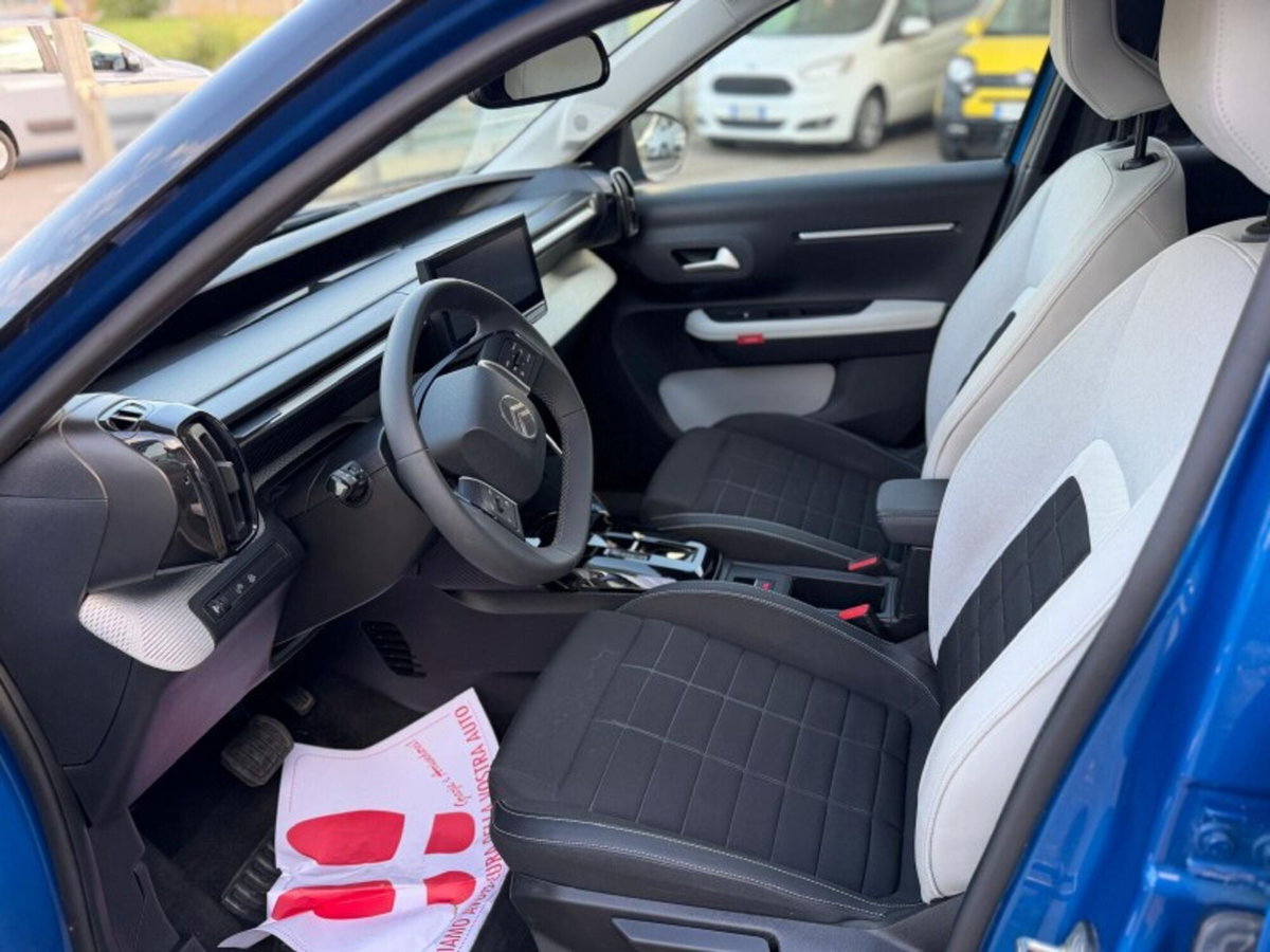 Citroen e-C3 44kWh elettrico Max 113cv (9)