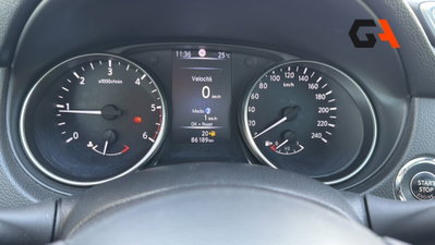 Nissan Qashqai 1.5 dCi 115 CV DCT N-Connecta (10)
