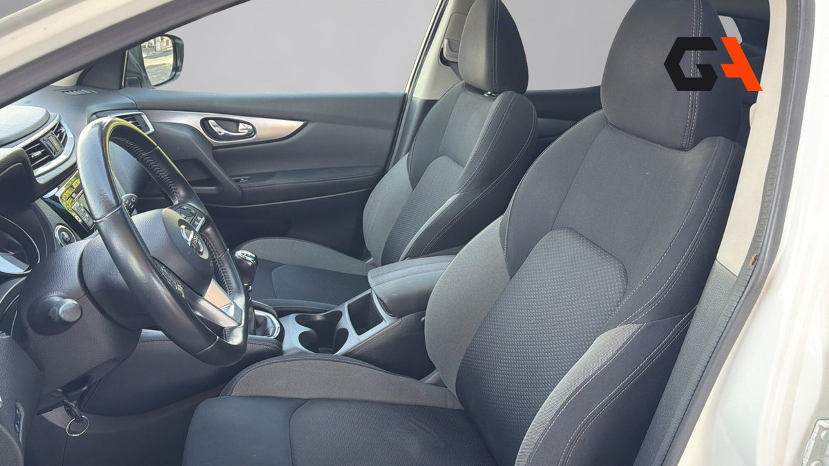 Nissan Qashqai 1.5 dCi 115 CV DCT N-Connecta (11)