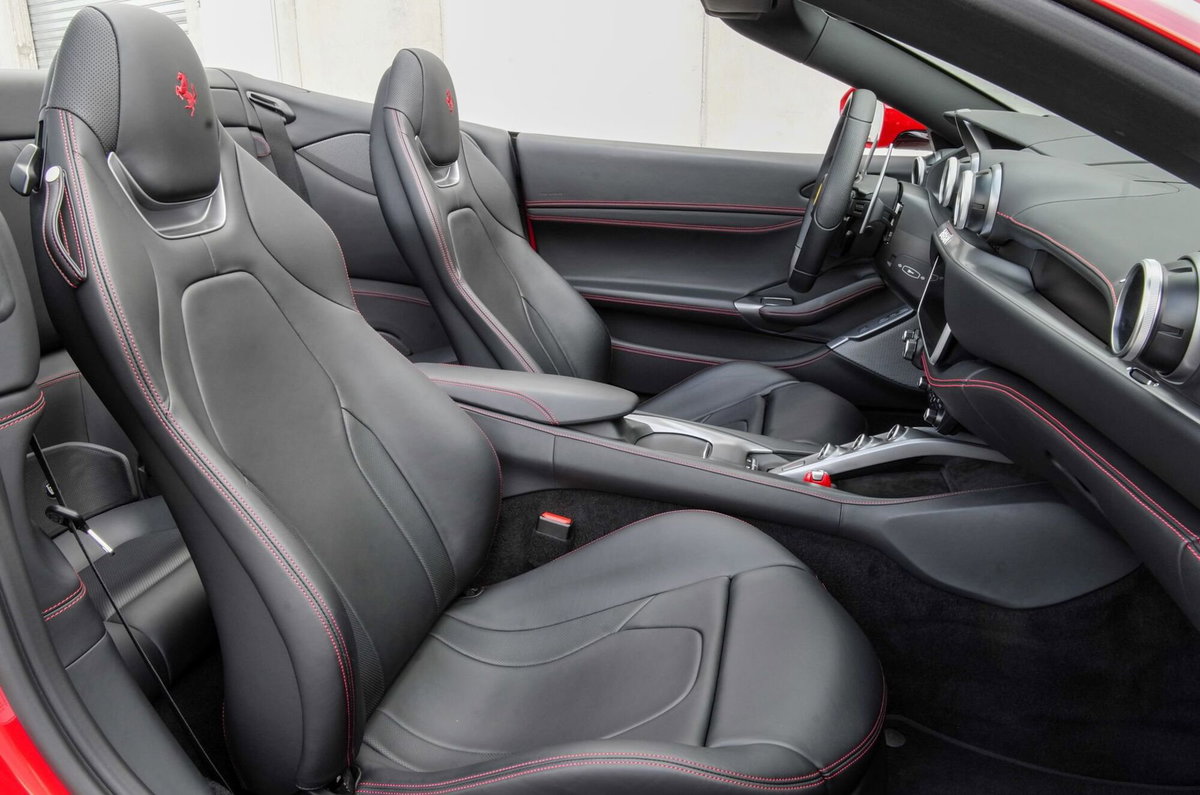 Ferrari Portofino Spider Portofino (9)