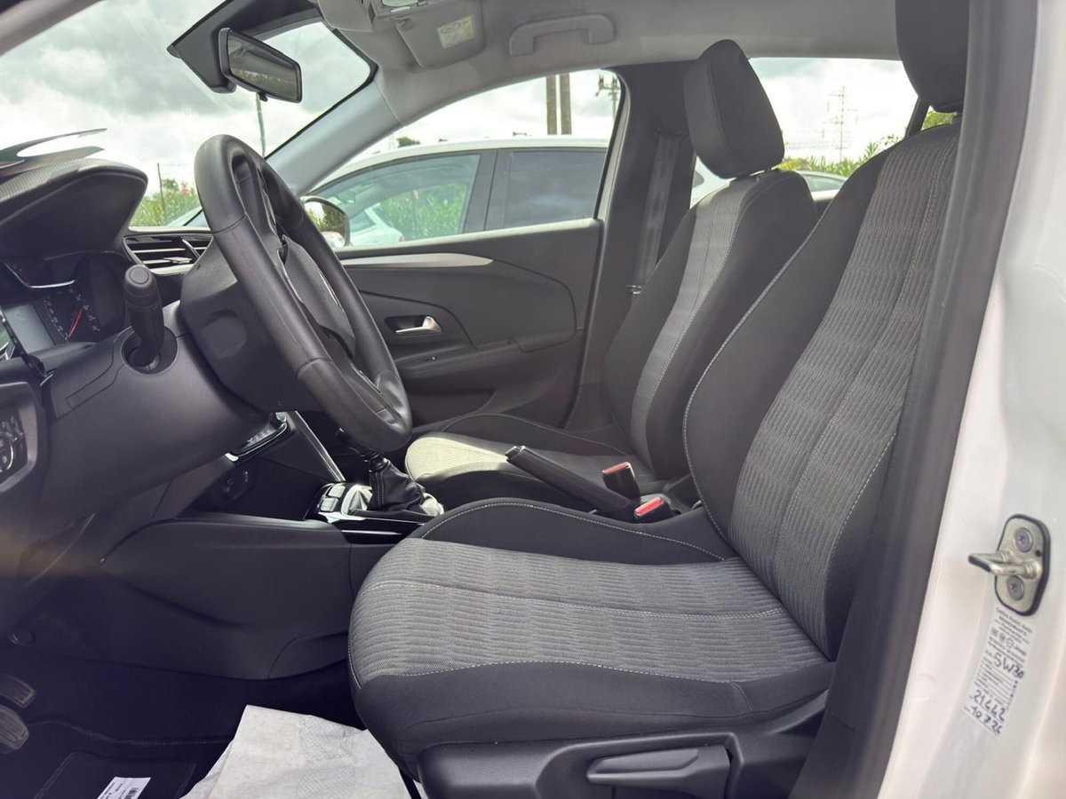 Opel Corsa 1.5 D 100 CV Edition (7)