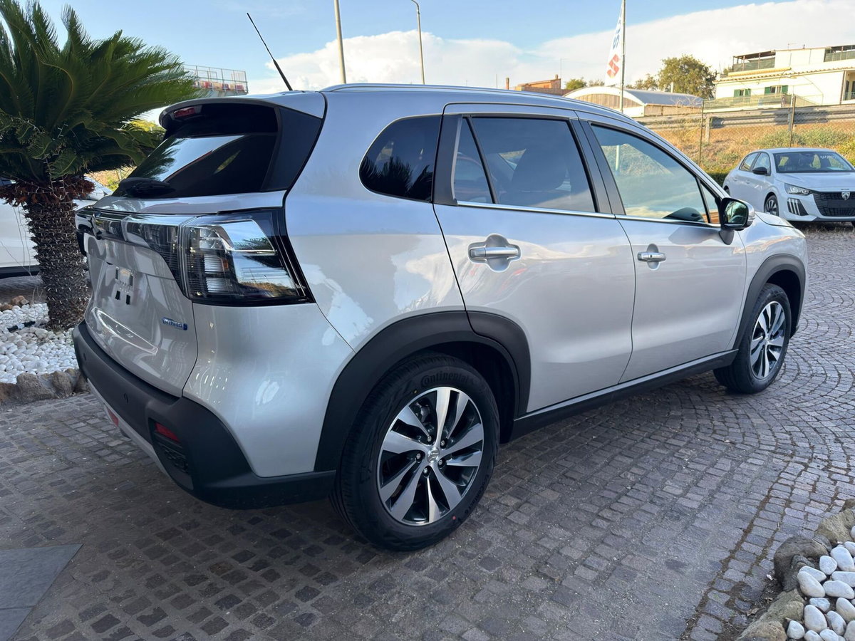 Suzuki S-Cross 1.4h Top 2wd 110cv (3)