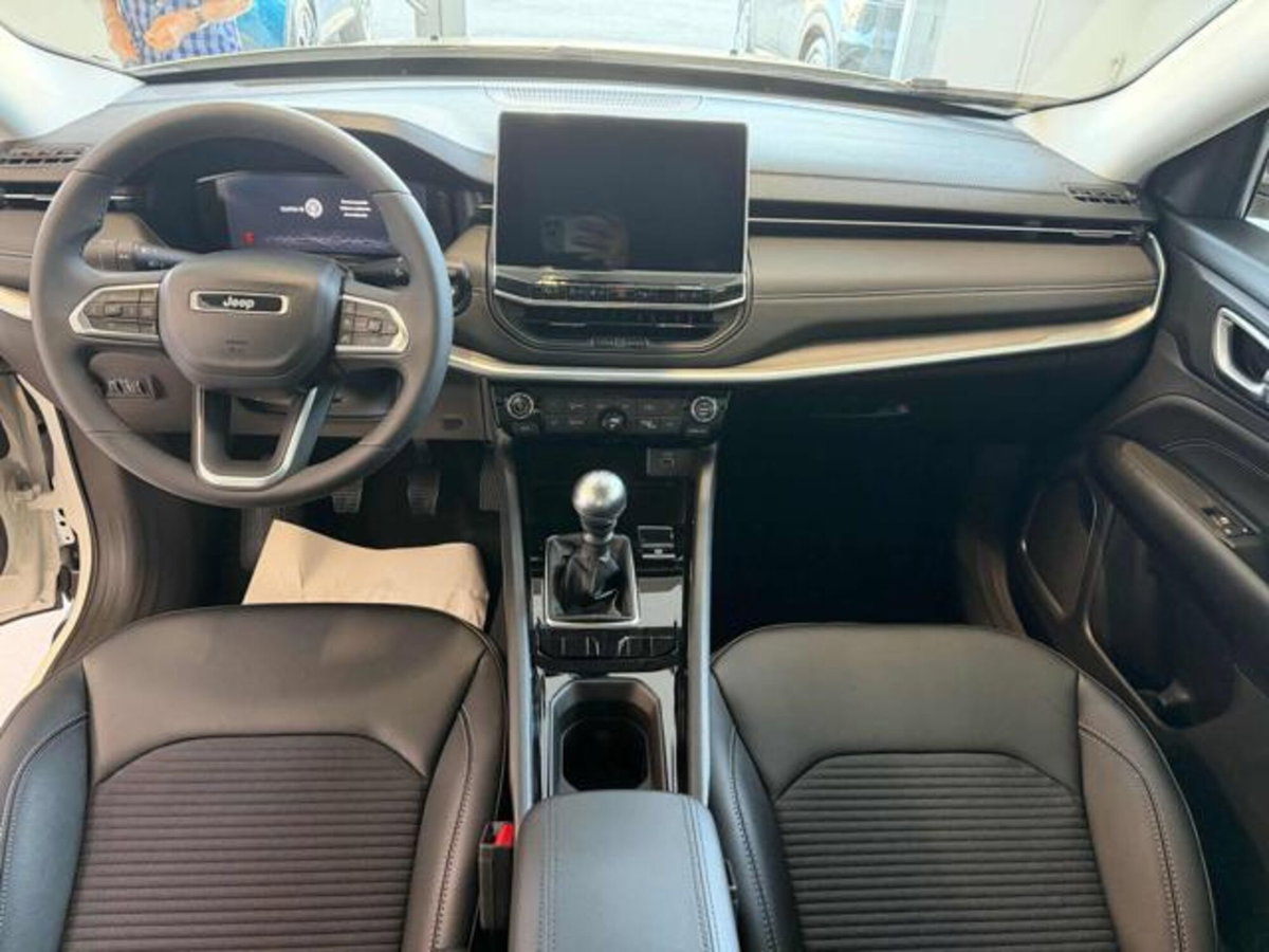 Jeep Compass 1.3 Turbo T4 2WD Limited (16)