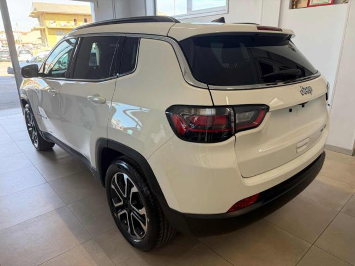 Jeep Compass 1.3 Turbo T4 2WD Limited (4)