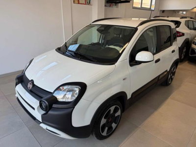 Fiat Panda Cross 1.0 firefly hybrid Cross s&s 70cv 5p.ti usata