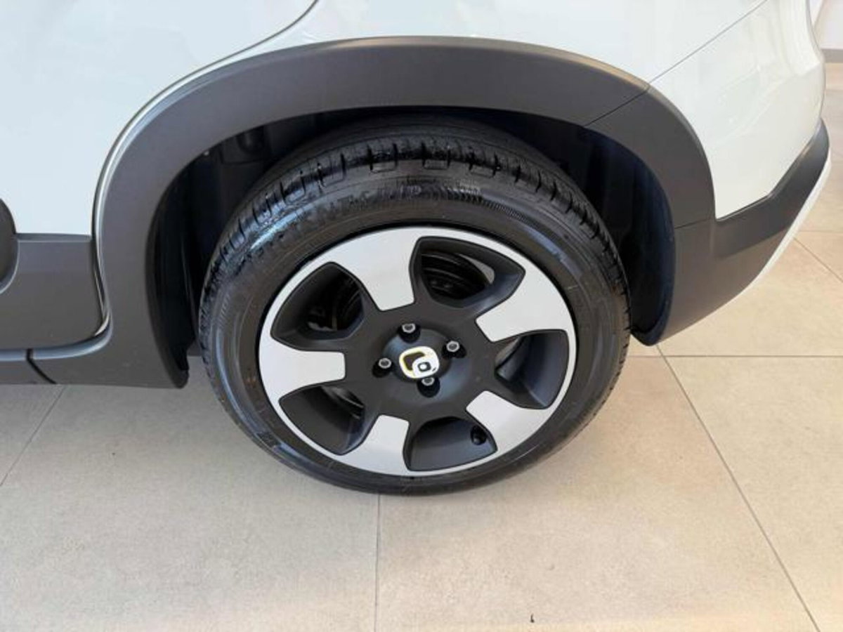 Fiat Panda Cross 1.0 firefly hybrid Cross s&s 70cv 5p.ti (7)