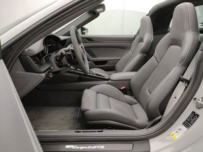 Porsche 911 Cabrio Targa 3.0 4 GTS (19)