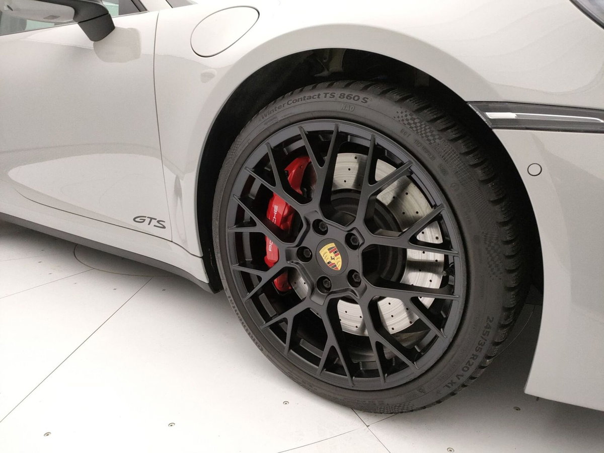 Porsche 911 Cabrio Targa 3.0 4 GTS (8)