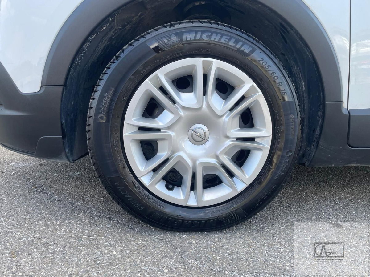 Opel Crossland X 1.2 12V Advance (8)