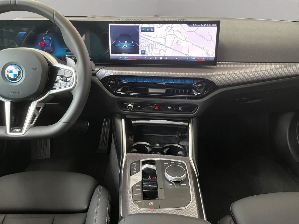 BMW Serie 3 Touring 330e  Msport xdrive auto (15)
